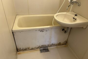 浴槽単体は樹脂塗装より交換が良い場合もあります。